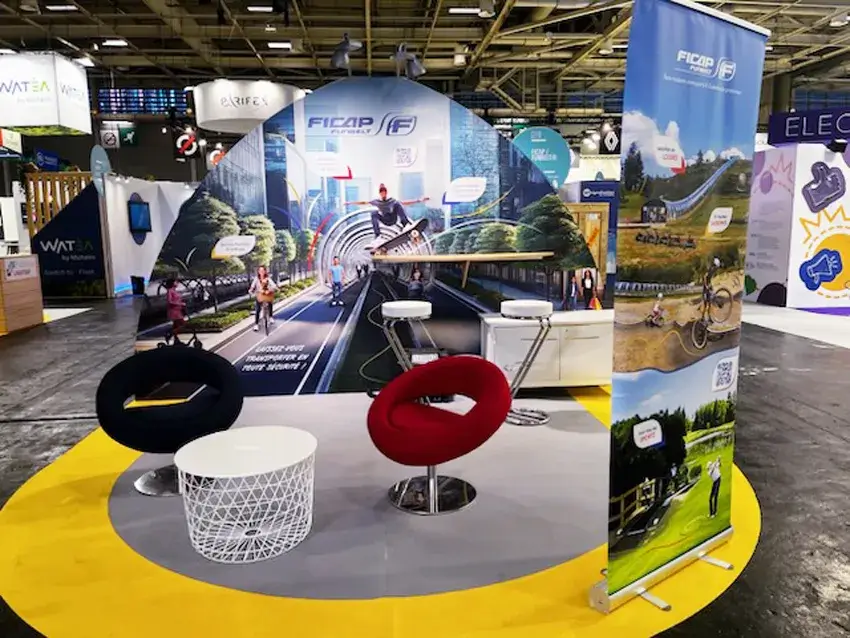 Vue globale de l'aménagement du stand Funbelt au Salon des Maires 2024
